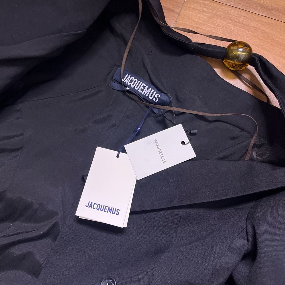 JACQUEMUS
Black Le Raphia 'La Veste Baska' Blazer